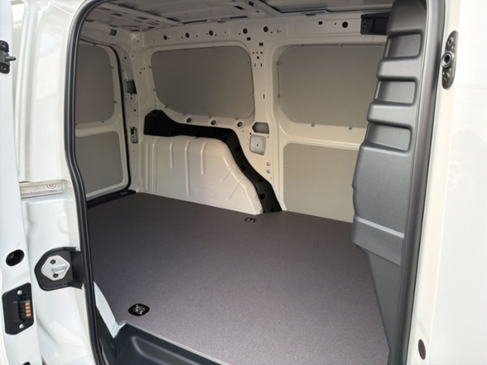 Volkswagen Caddy Maxi Cargo – Bild 11