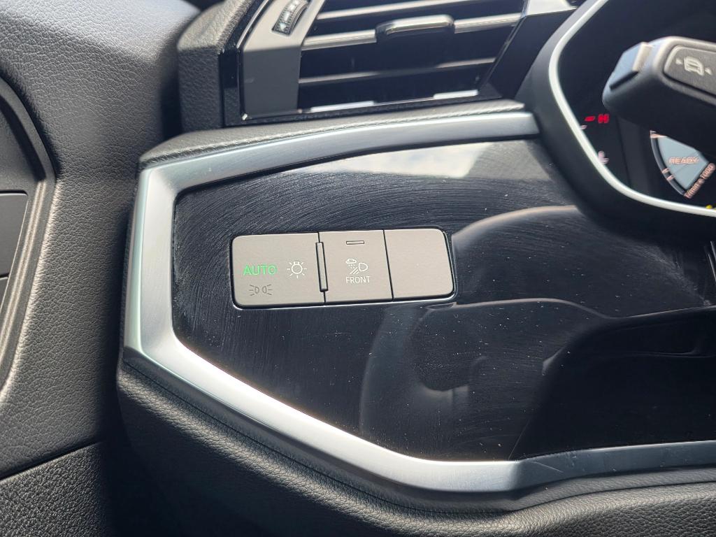 2025 Audi Q3 S Line Premium - Photo 31
