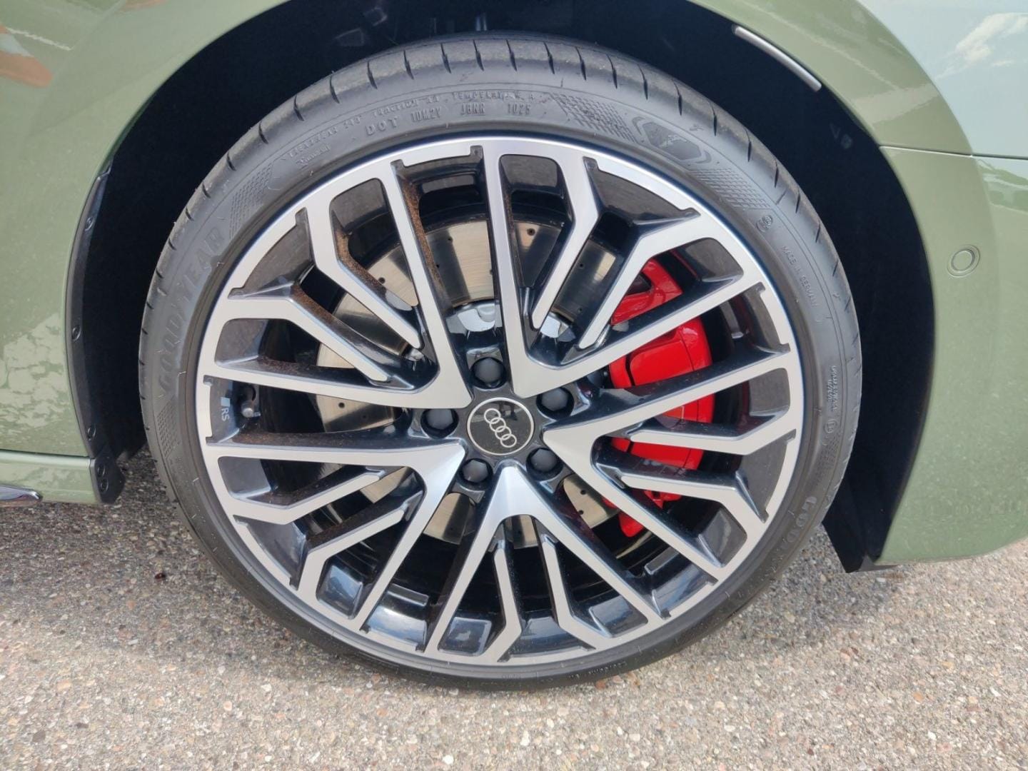Bild über Audi S3 Sportback TFSI quattro S tronic - für weitere Informationen kontaktieren Sie den Audi Partner