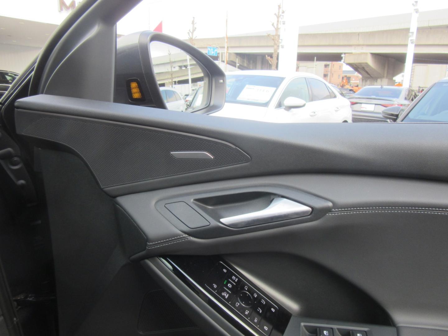 Audi Q6 SUV e-tron quattro advanced for more details contact your dealer