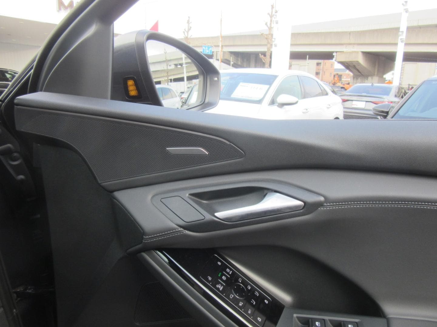 Audi Q6 SUV e-tron quattro advanced for more details contact your dealer