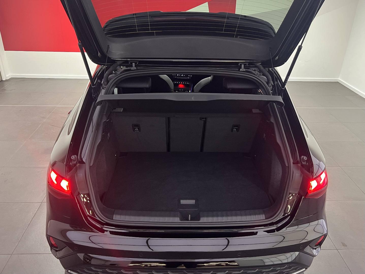 Image about Audi A3 Sportback S line 35 TFSI Hybride 110 kW (150 ch) S tronic