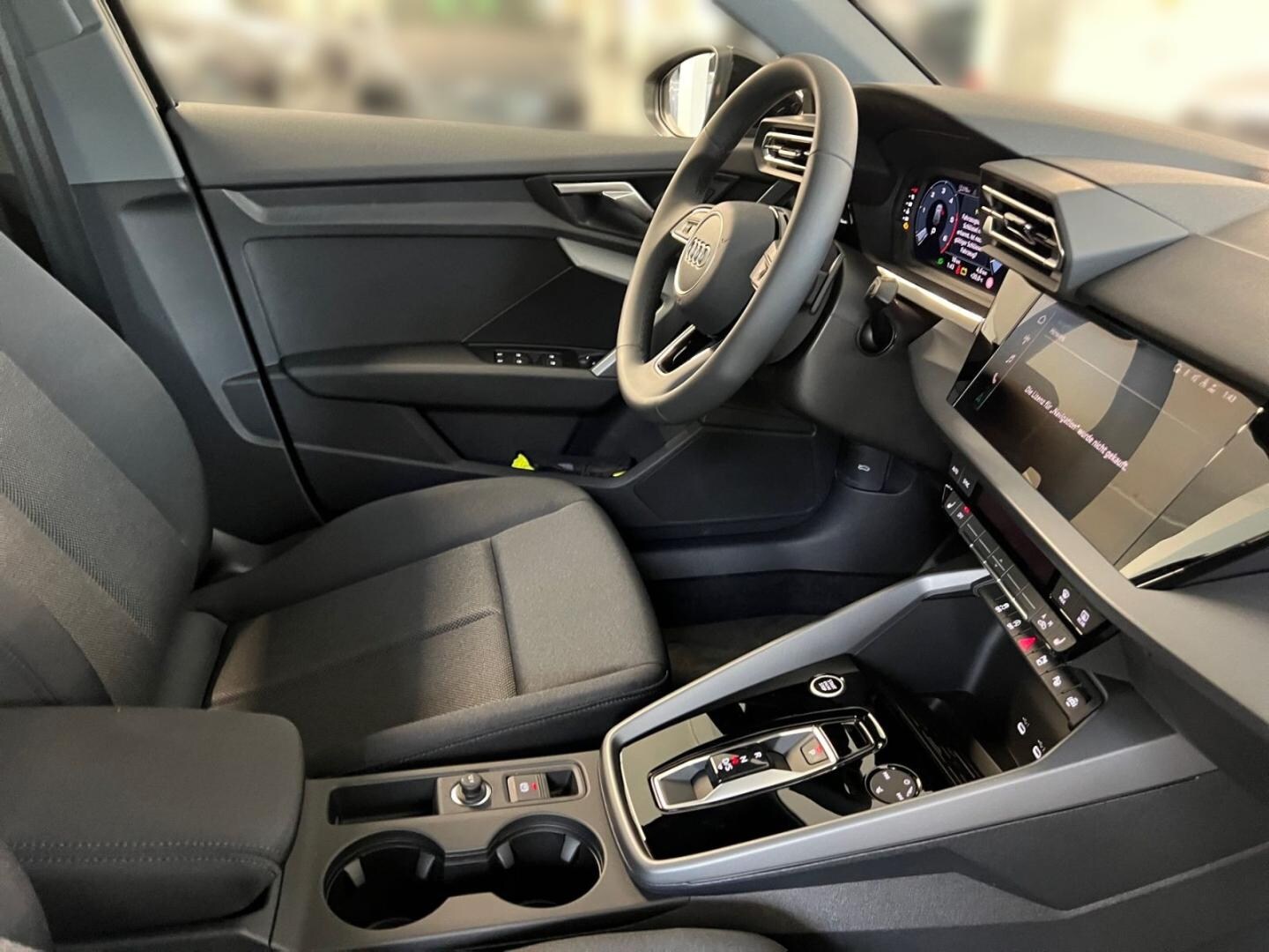 Bild über Audi A3 Sportback TDI S tronic - für weitere Informationen kontaktieren Sie den Audi Partner