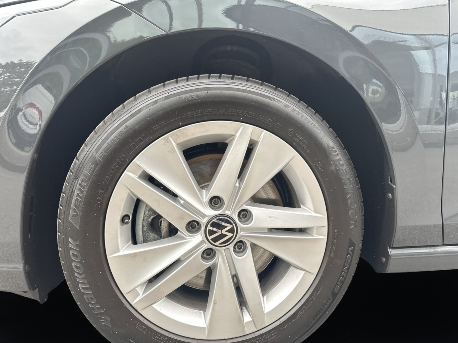 Volkswagen Golf Variant Life