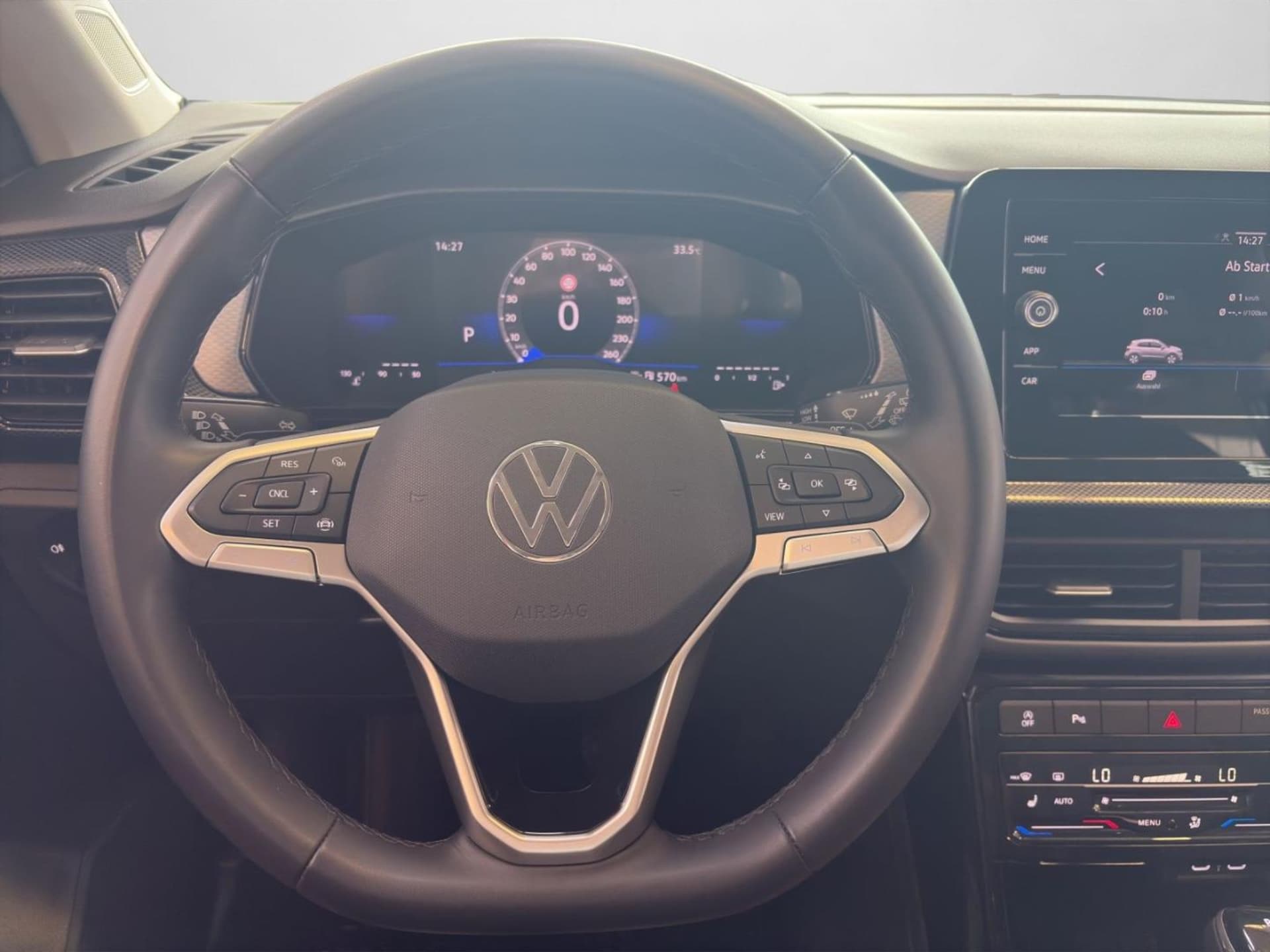 Volkswagen T-Cross Life