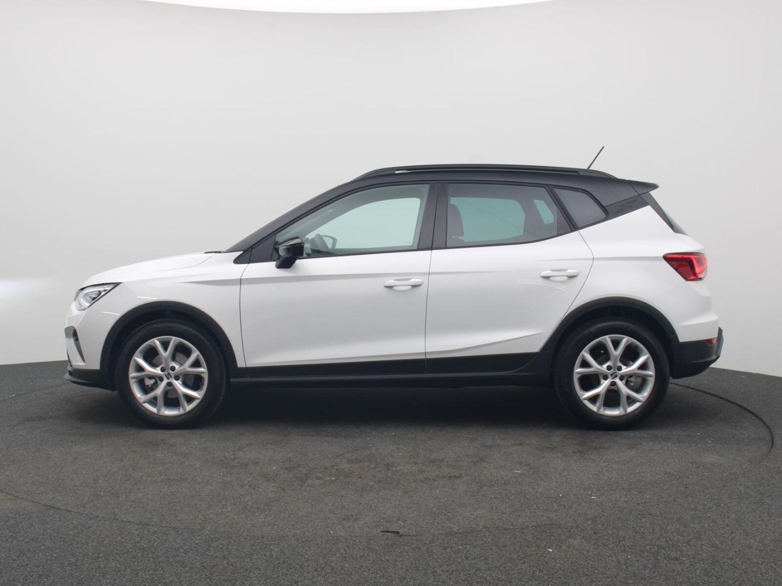 SEAT Arona – Bild 4