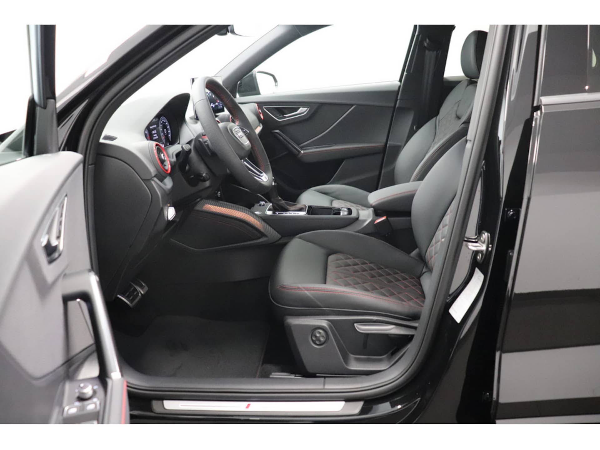 Audi Q2 S line