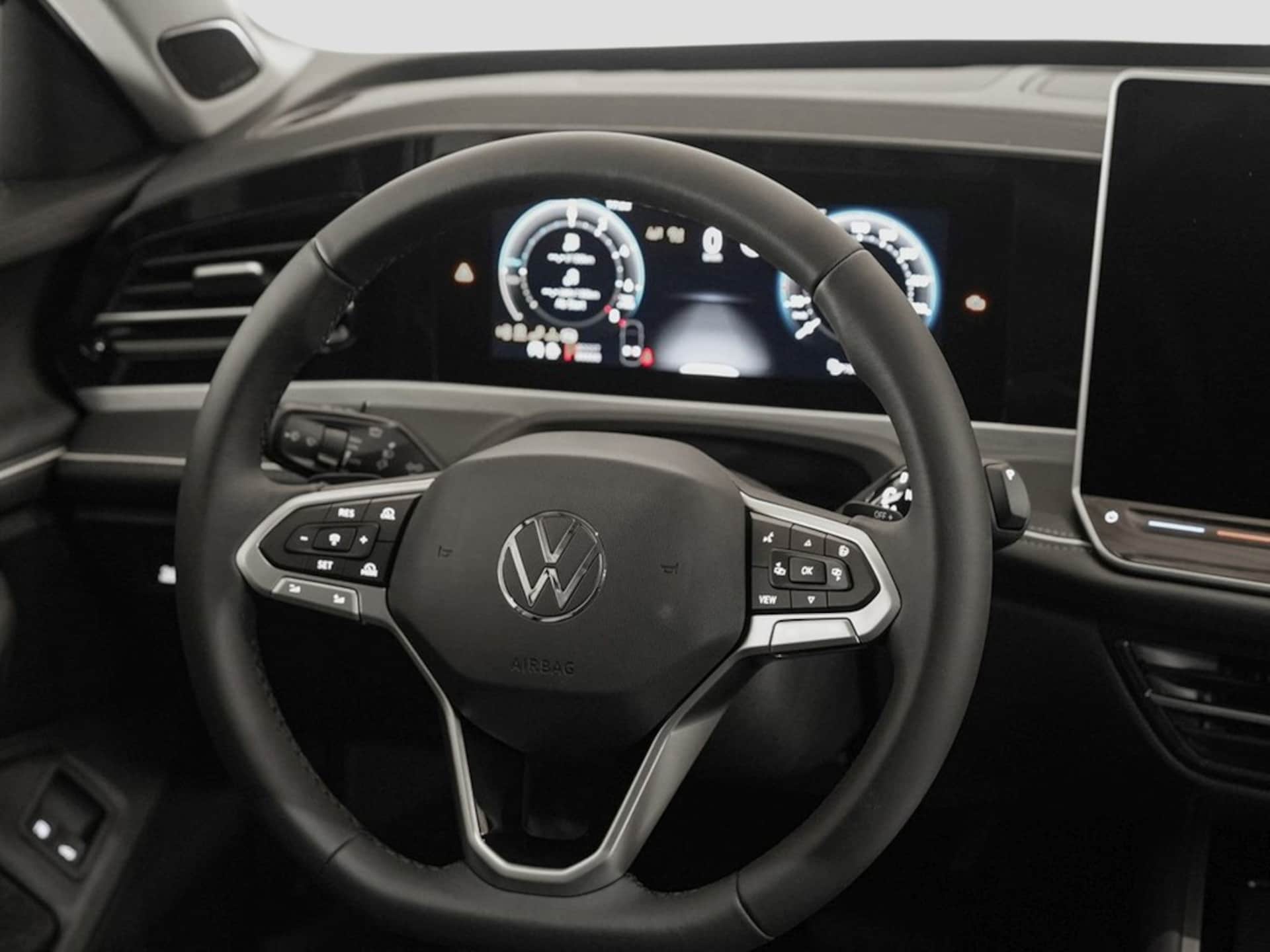 Volkswagen Passat Elegance