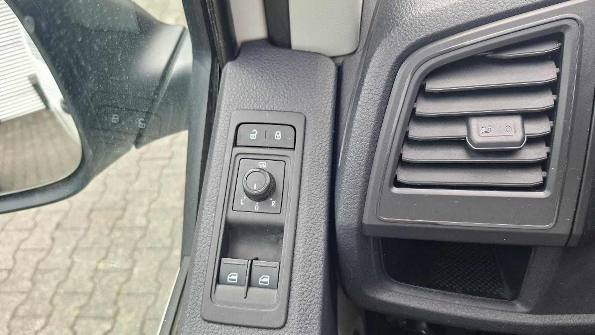 Volkswagen T6 Transporter Kasten kurzer Radstand
