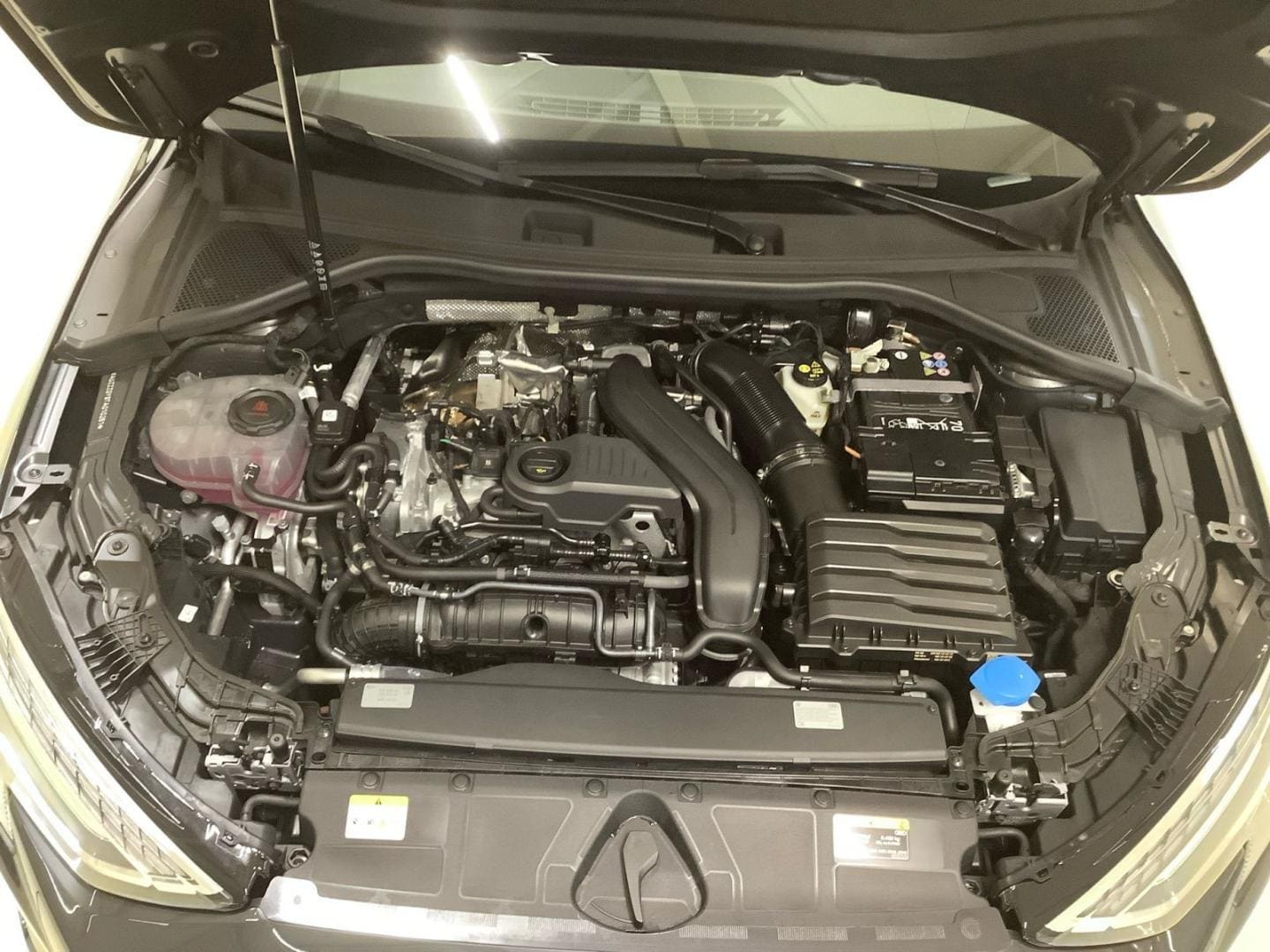Bild über Audi A3 Sportback TFSI 110 kW S tronic - für weitere Informationen kontaktieren Sie den Audi Partner