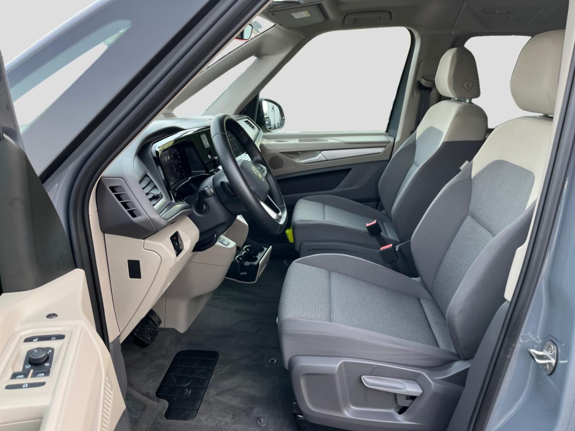 Volkswagen Multivan Basis-Modell