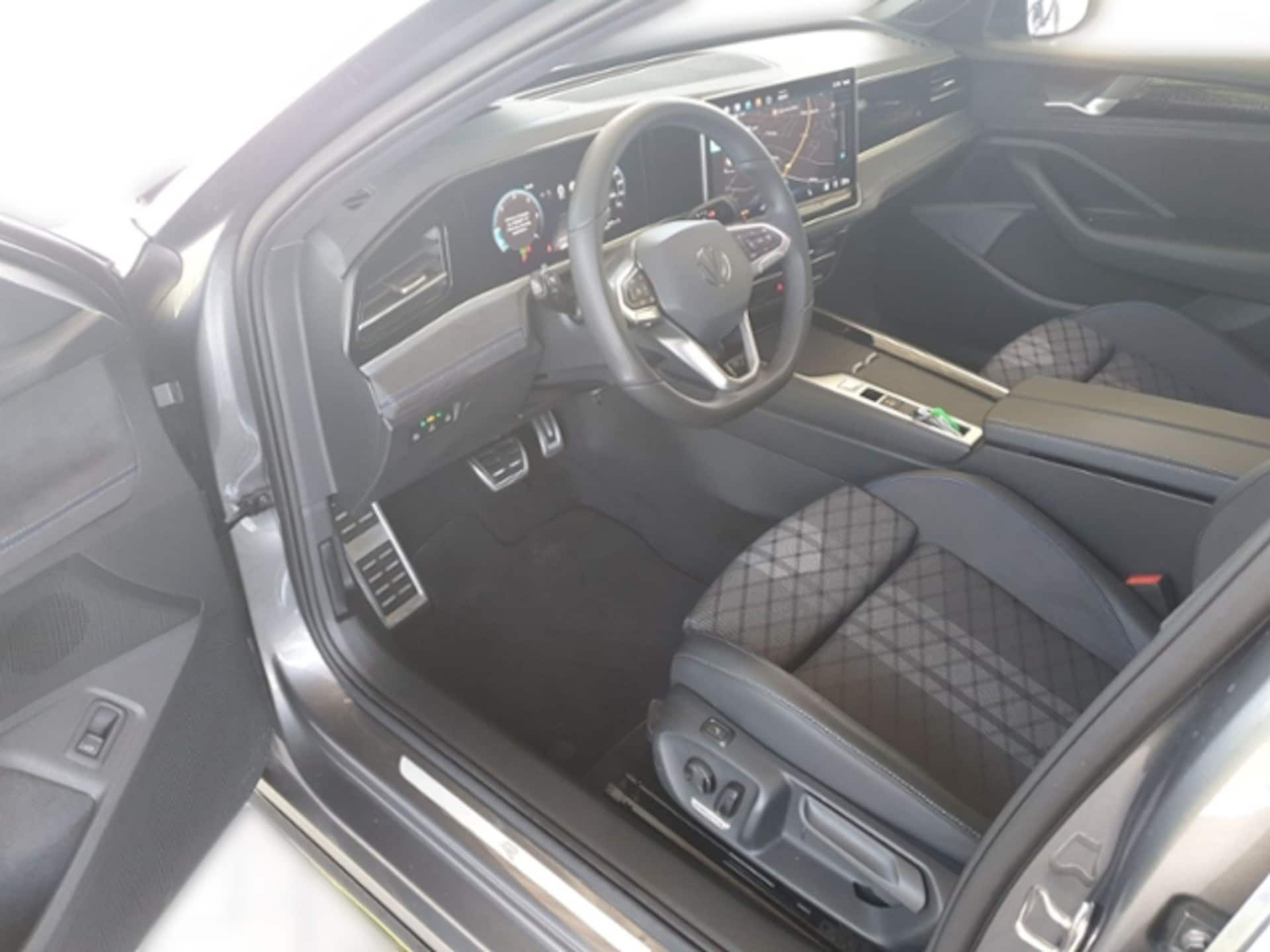 Volkswagen Passat R-Line