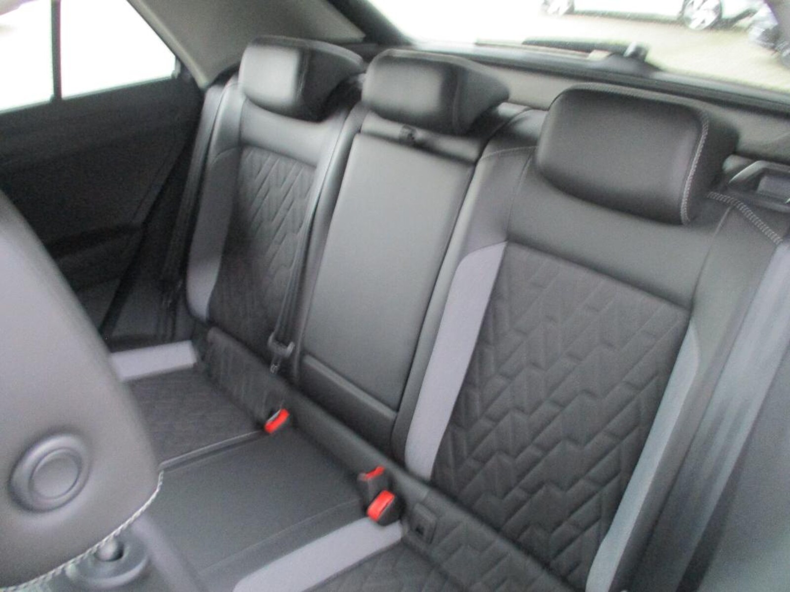 Volkswagen T-Roc – Bild 7