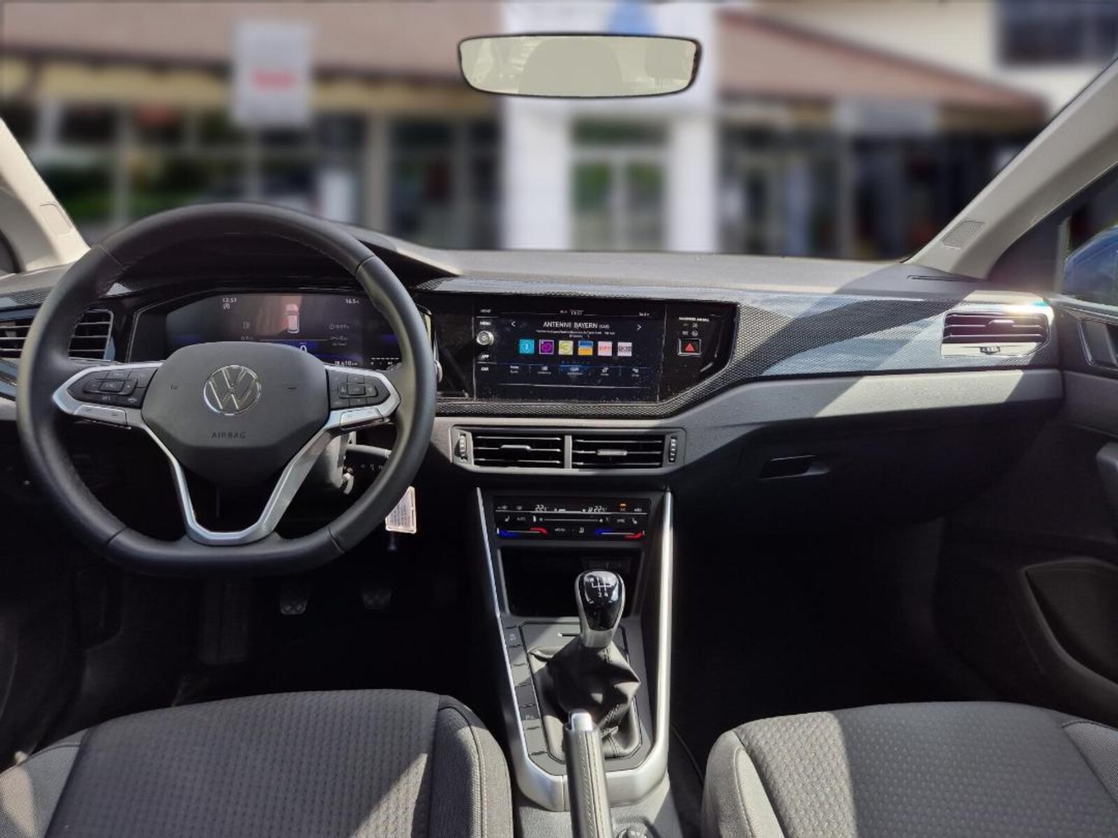 Volkswagen Polo – Bild 9