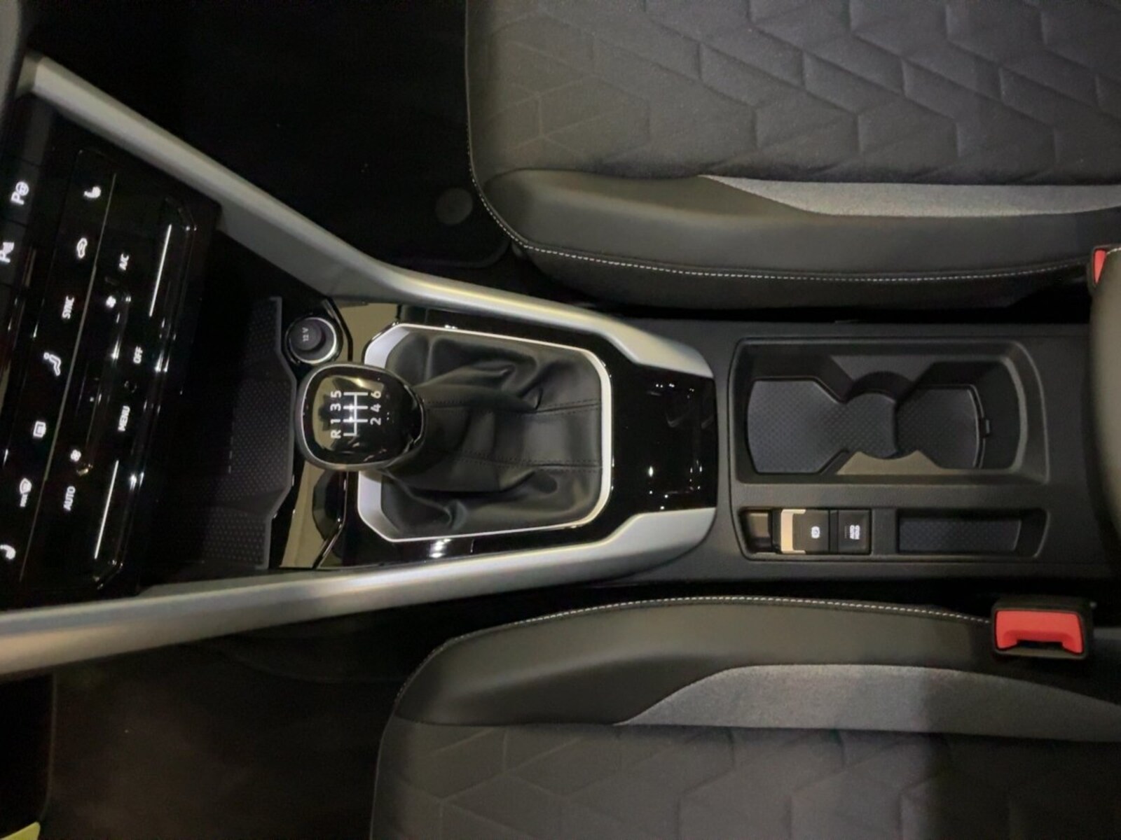 Volkswagen T-Roc – Bild 18