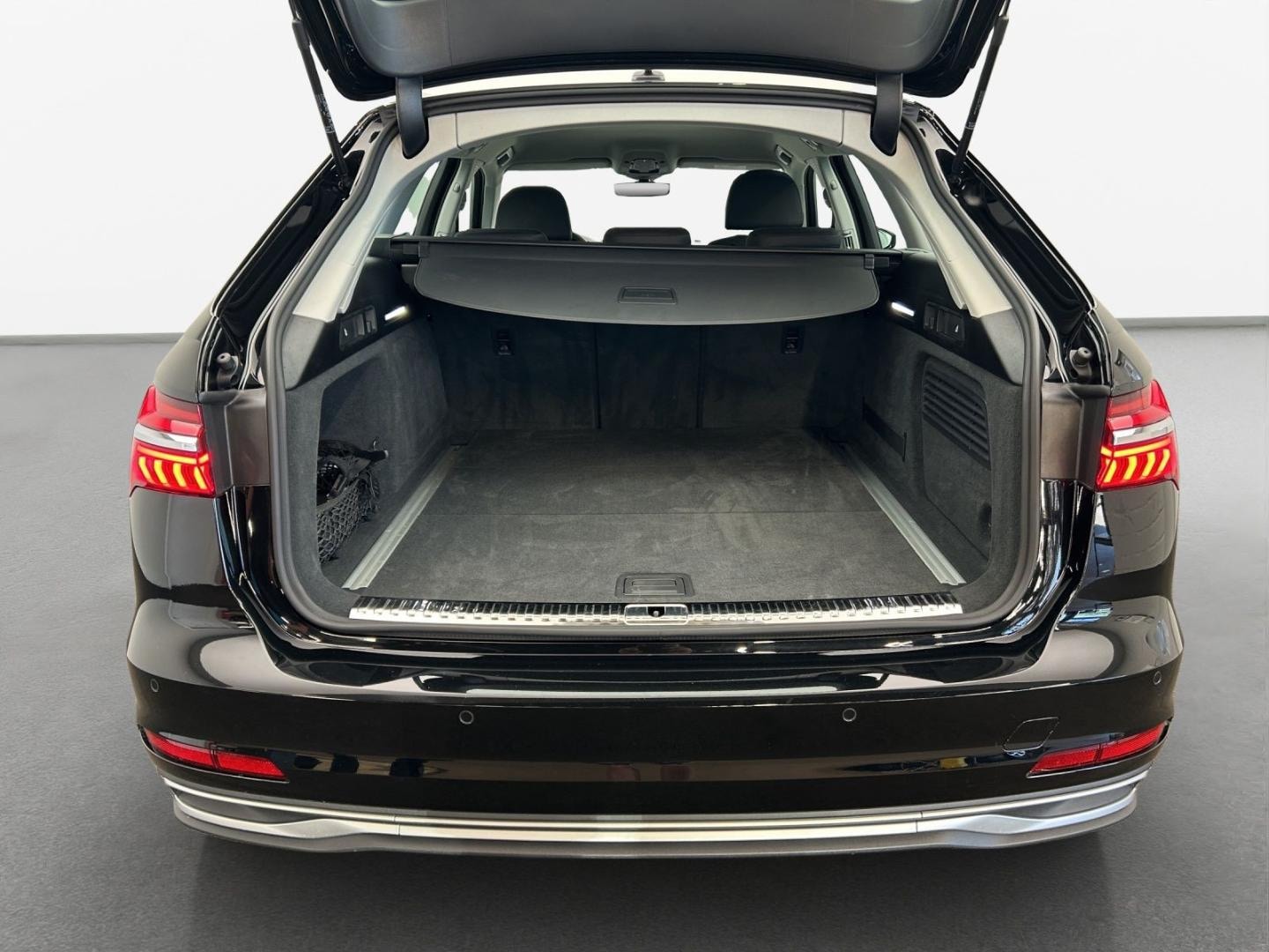 Bild über Audi A6 Avant advanced 40 TDI S tronic - für weitere Informationen kontaktieren Sie den Audi Partner