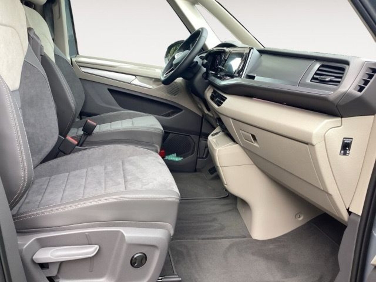 Volkswagen Multivan Langversion – Bild 10