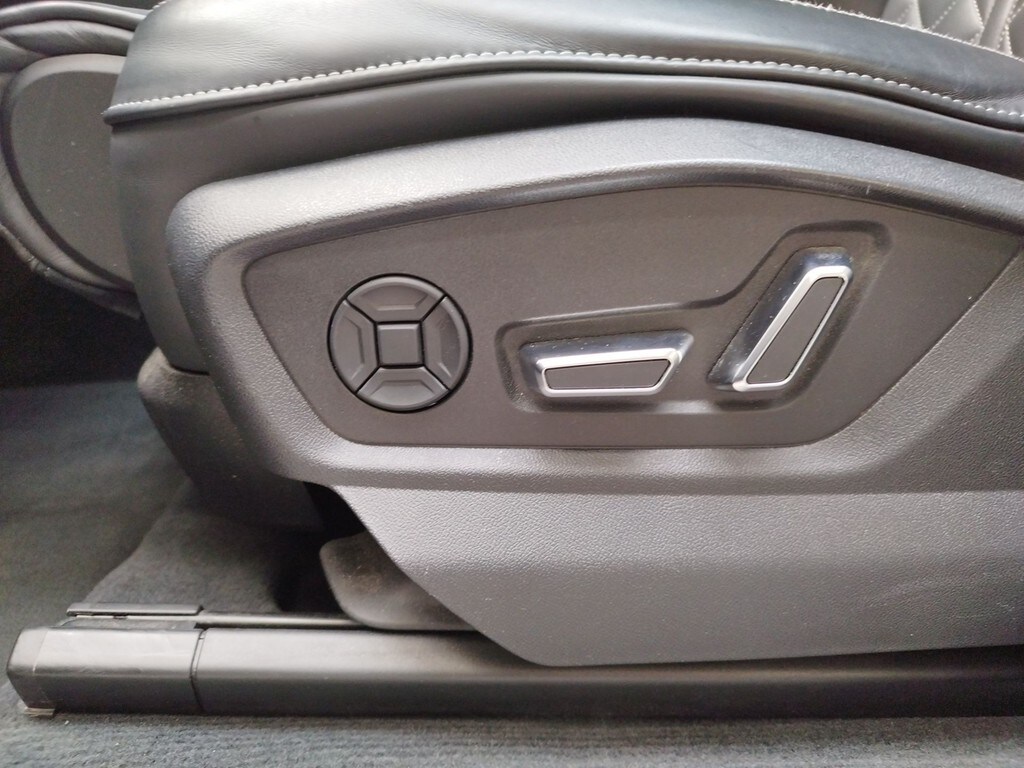 Image about Audi Q8 50 TDI quattro tiptronic