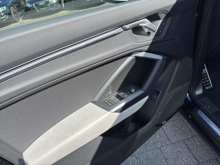 Image about Audi Q3 Sportback S line 40 TDI quattro S tronic