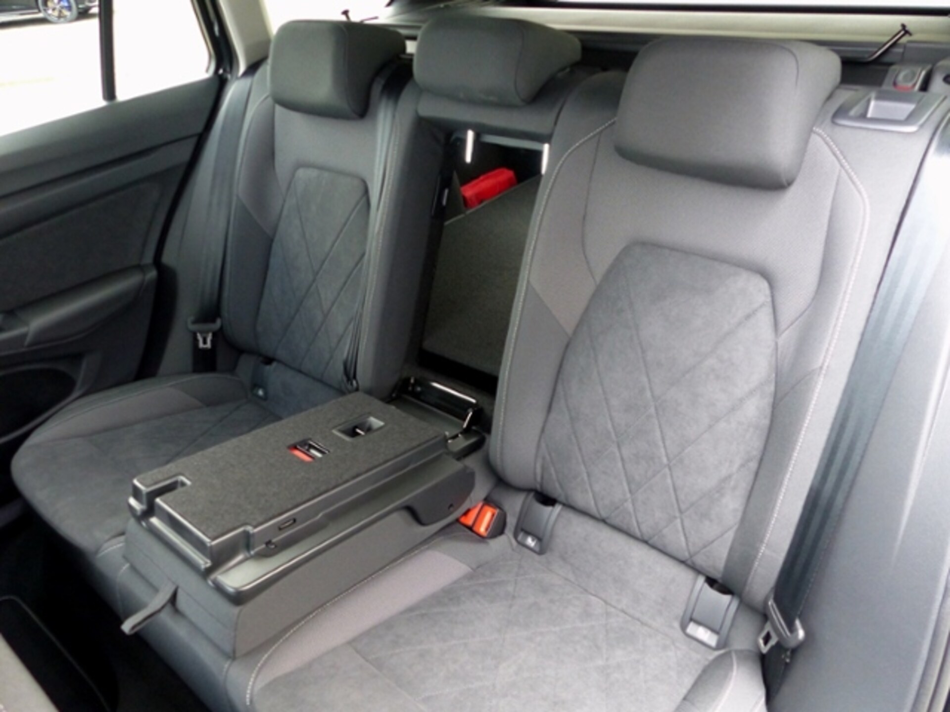 Volkswagen Golf Variant Style