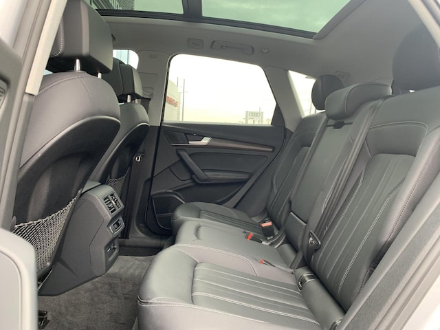 2022 Audi Q5 Premium Plus - Photo 16