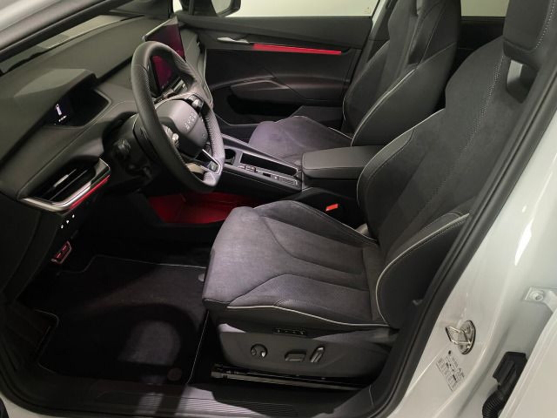 Skoda Enyaq 85x Sportline