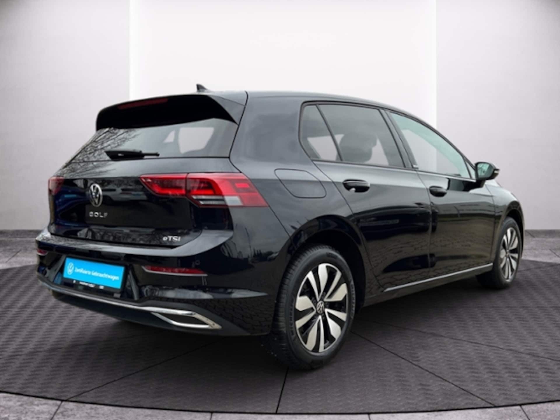 Volkswagen Golf MOVE