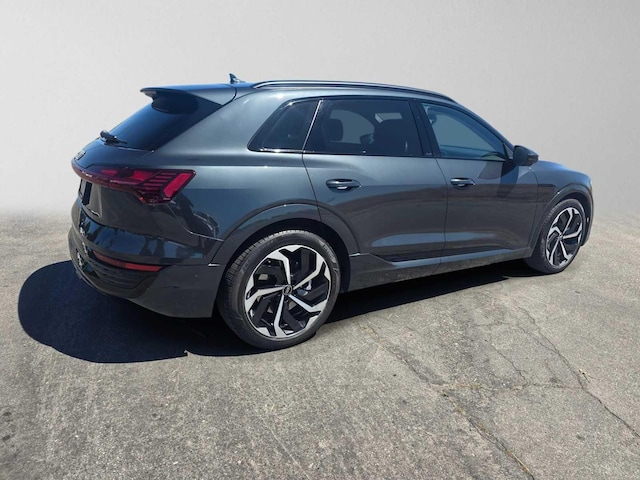 2024 Audi Q8 e-tron