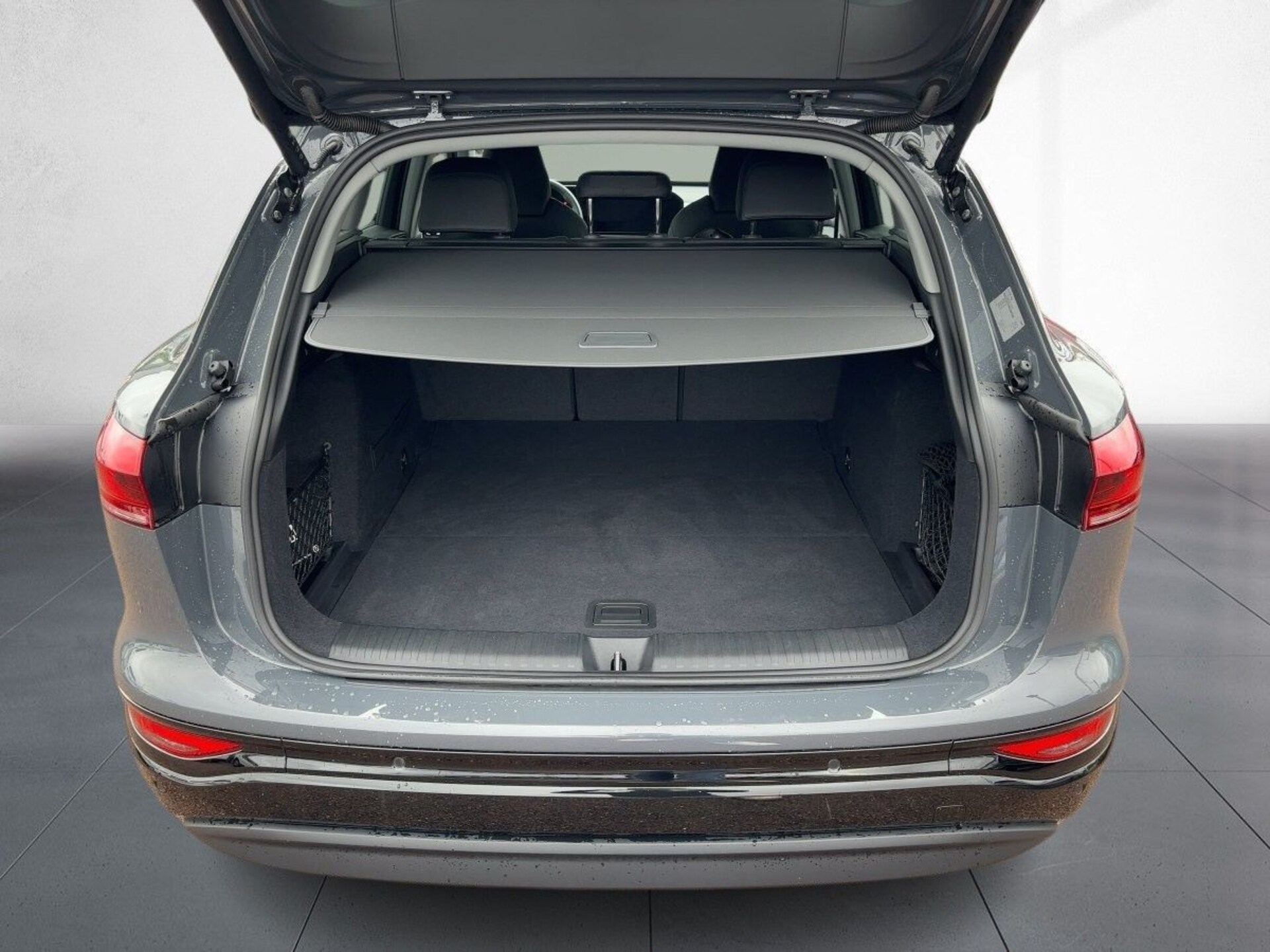 Audi Q6 SUV e-tron