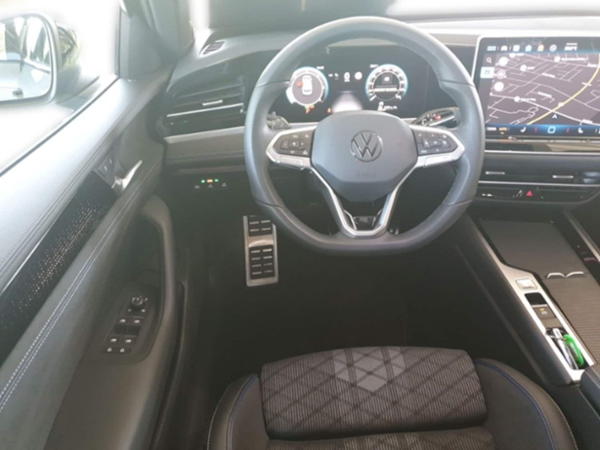 Volkswagen Passat R-Line
