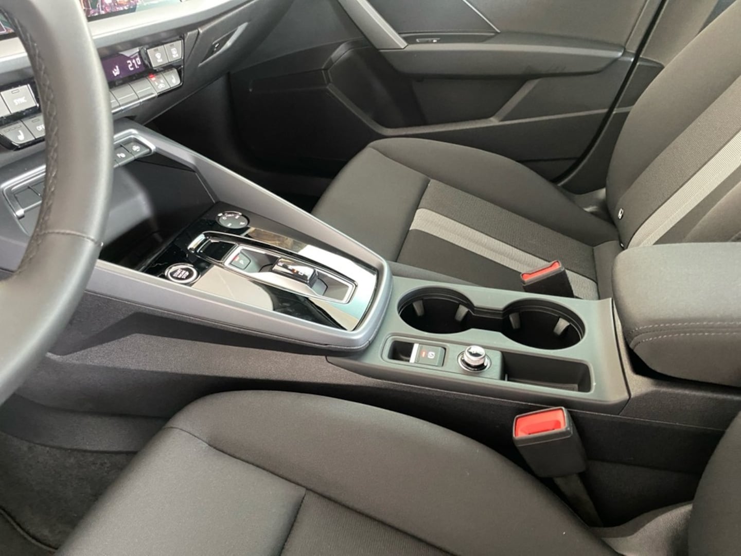 Bild über Audi A3 Limousine TFSI 110 kW S tronic - für weitere Informationen kontaktieren Sie den Audi Partner