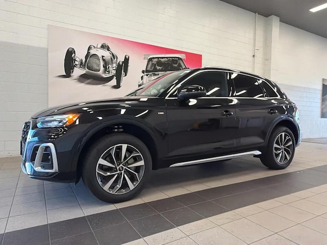 Photo of 2023 Audi Q5