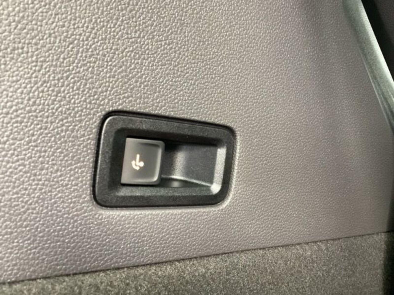 Volkswagen Multivan Langversion – Bild 13