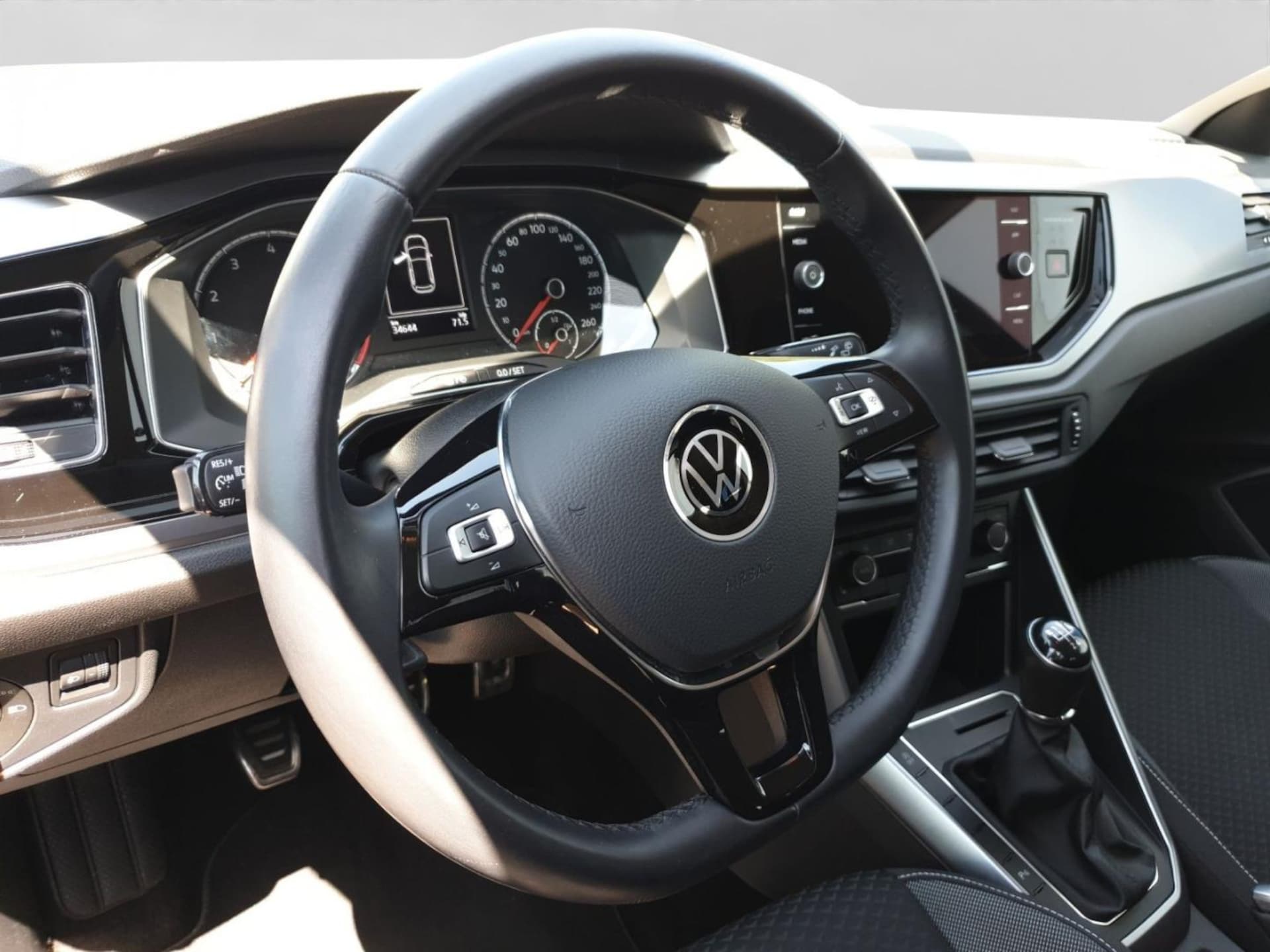 Volkswagen Polo Active