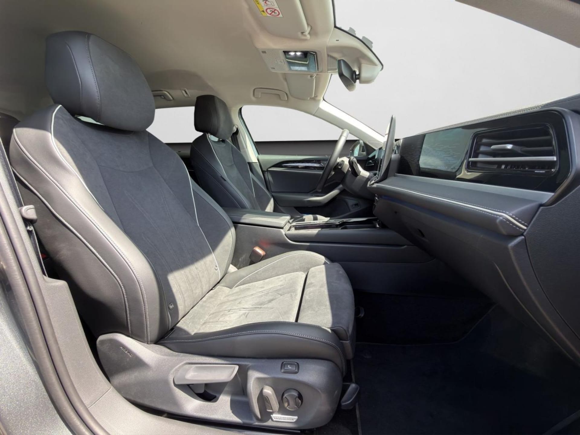 Volkswagen Passat Elegance