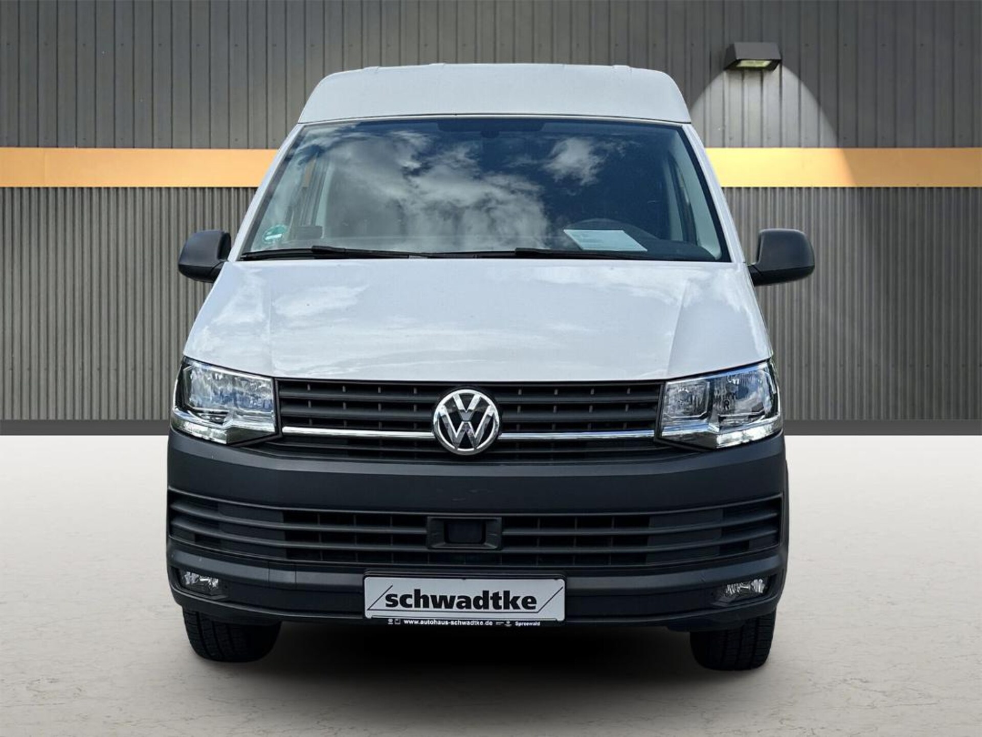 Volkswagen T6 Transporter Kasten langer Radstand