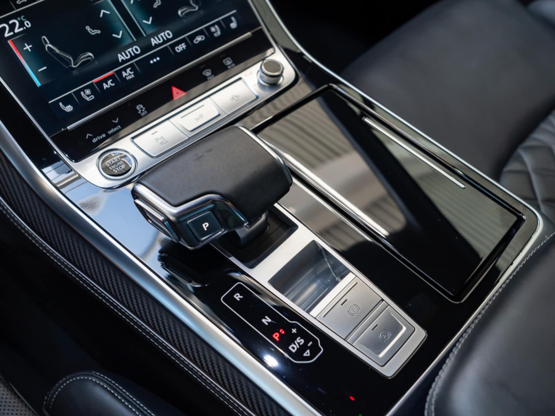 Audi Q7 SUV TFSI e S line