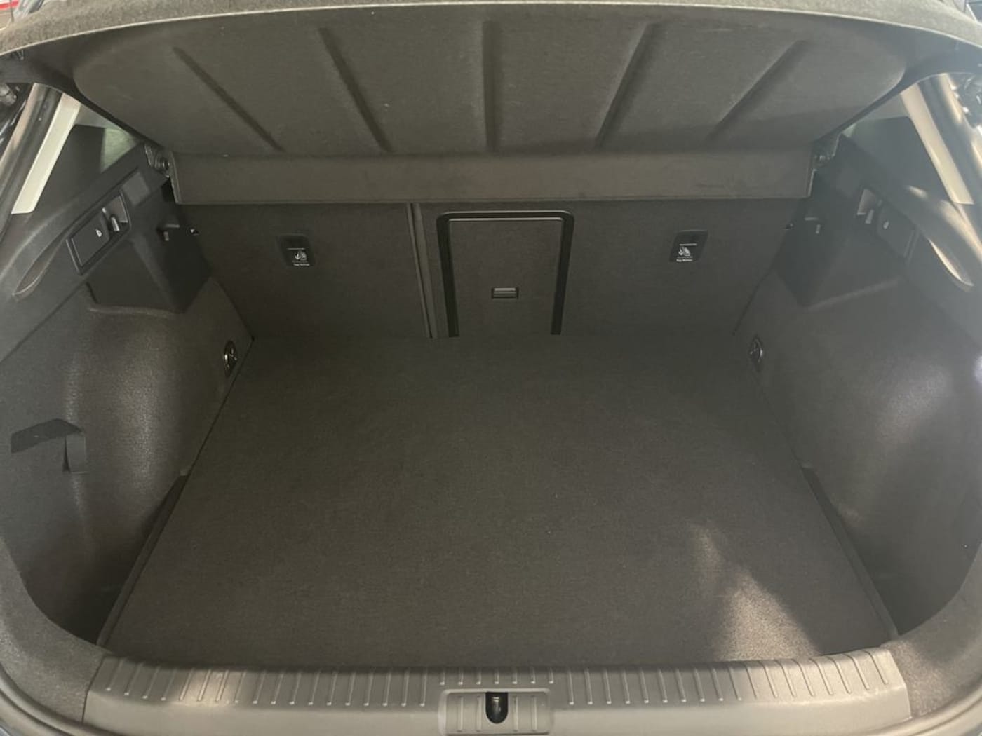 CUPRA Formentor 1.4 e-Hybrid Tech Edition DSG 150 kW (204 CV) — photo 7