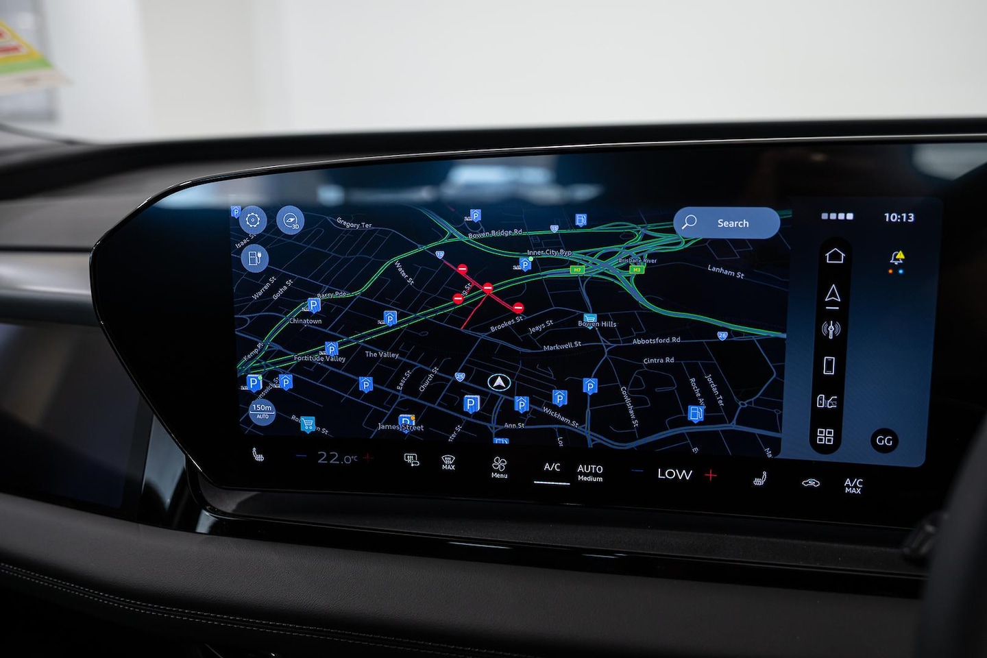 Image about Audi Q6 SUV e-tron e-tron