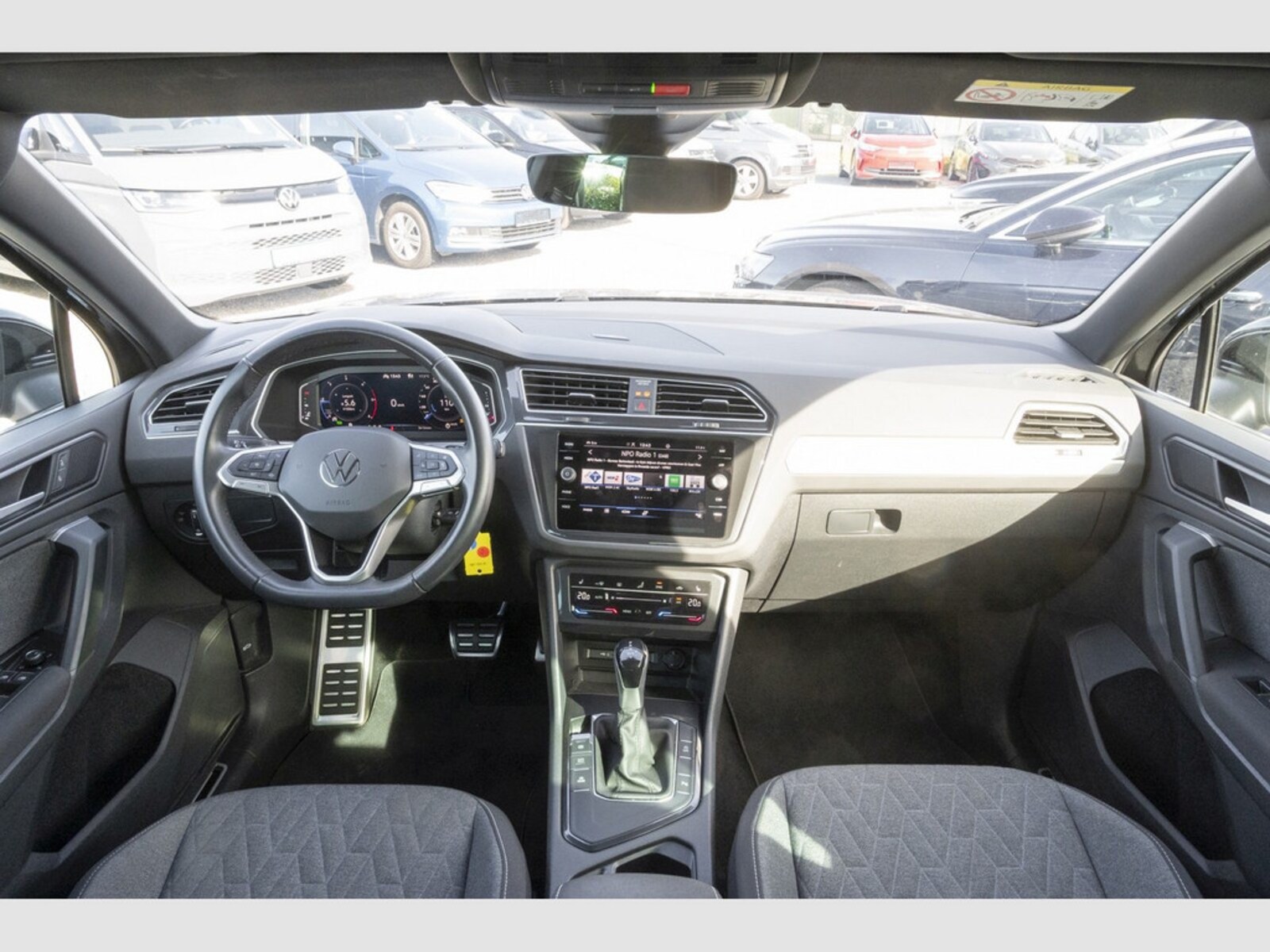 Volkswagen Tiguan – Bild 14