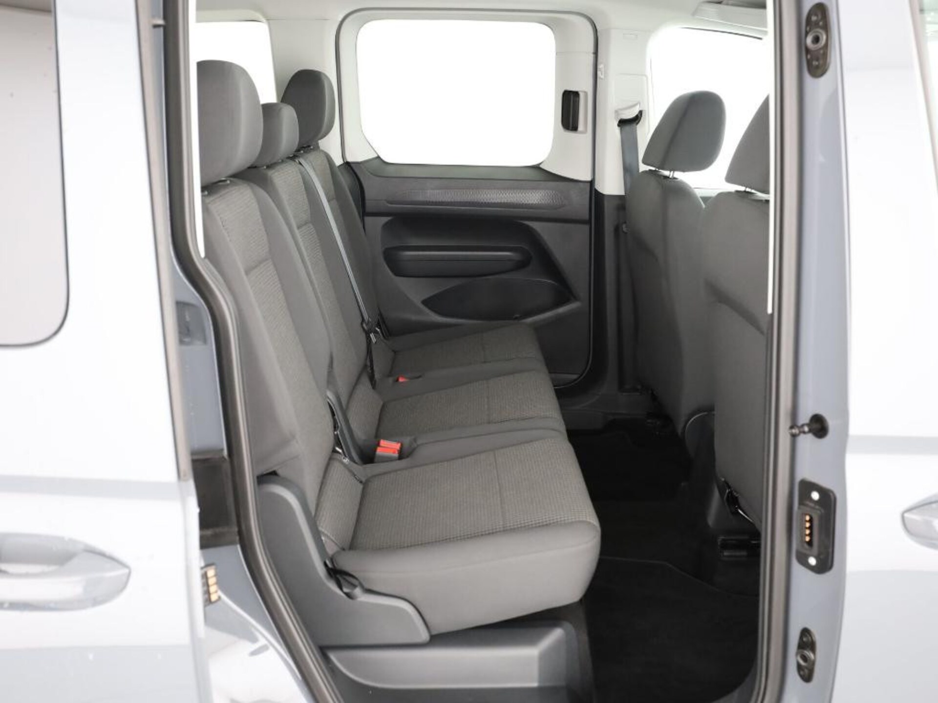 Volkswagen Caddy Basis-Modell