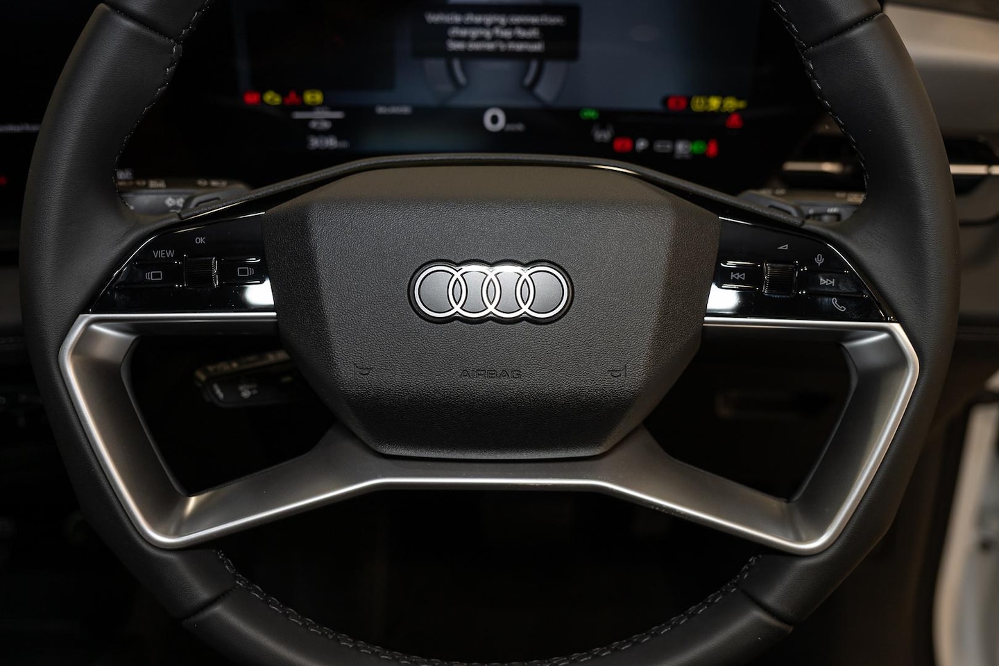 Image about Audi Q6 SUV e-tron e-tron