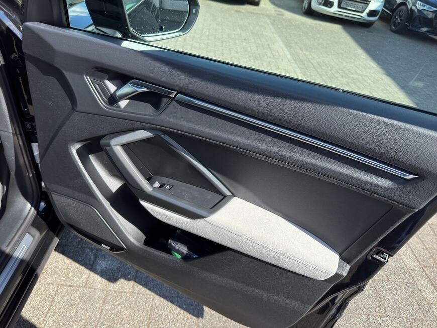 Image about Audi Q3 Sportback S line 40 TDI quattro S tronic