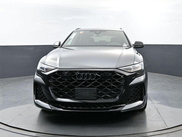 2026 Audi RS Q8 SUV performance