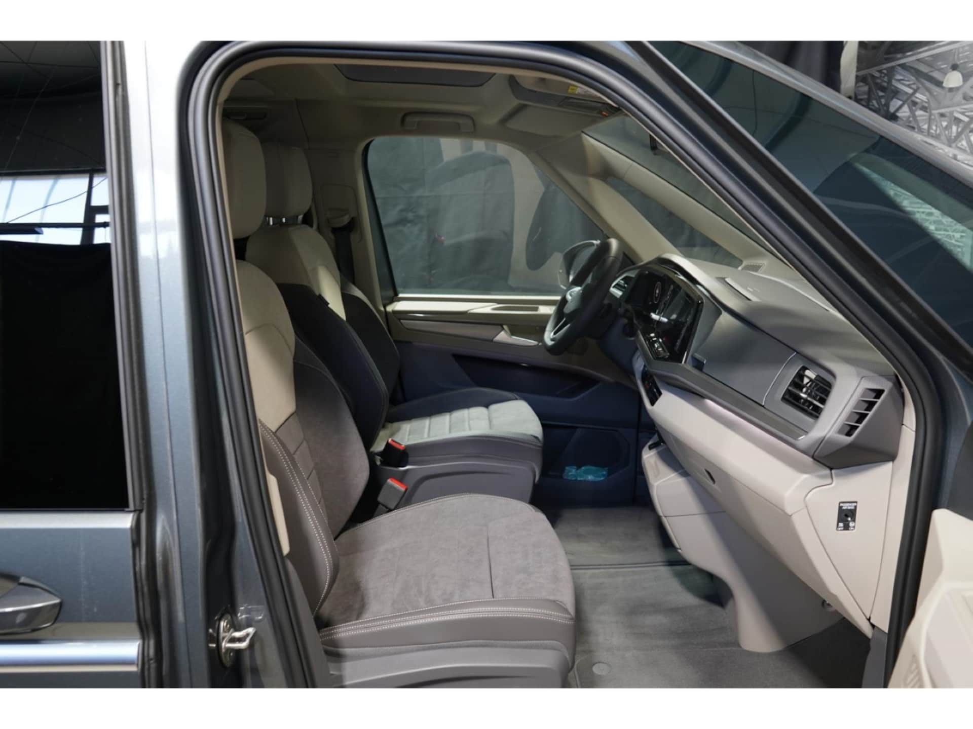 Volkswagen Multivan Style