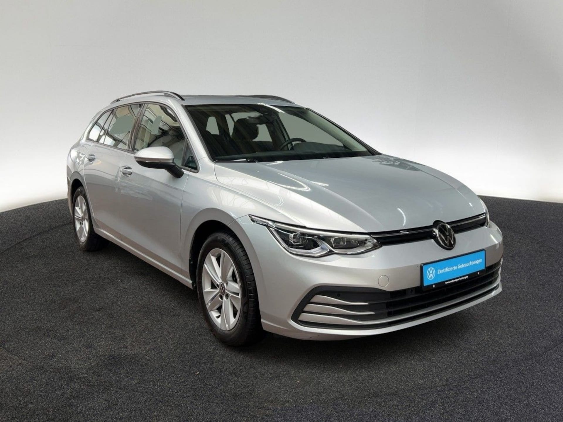 Volkswagen Golf Variant Life