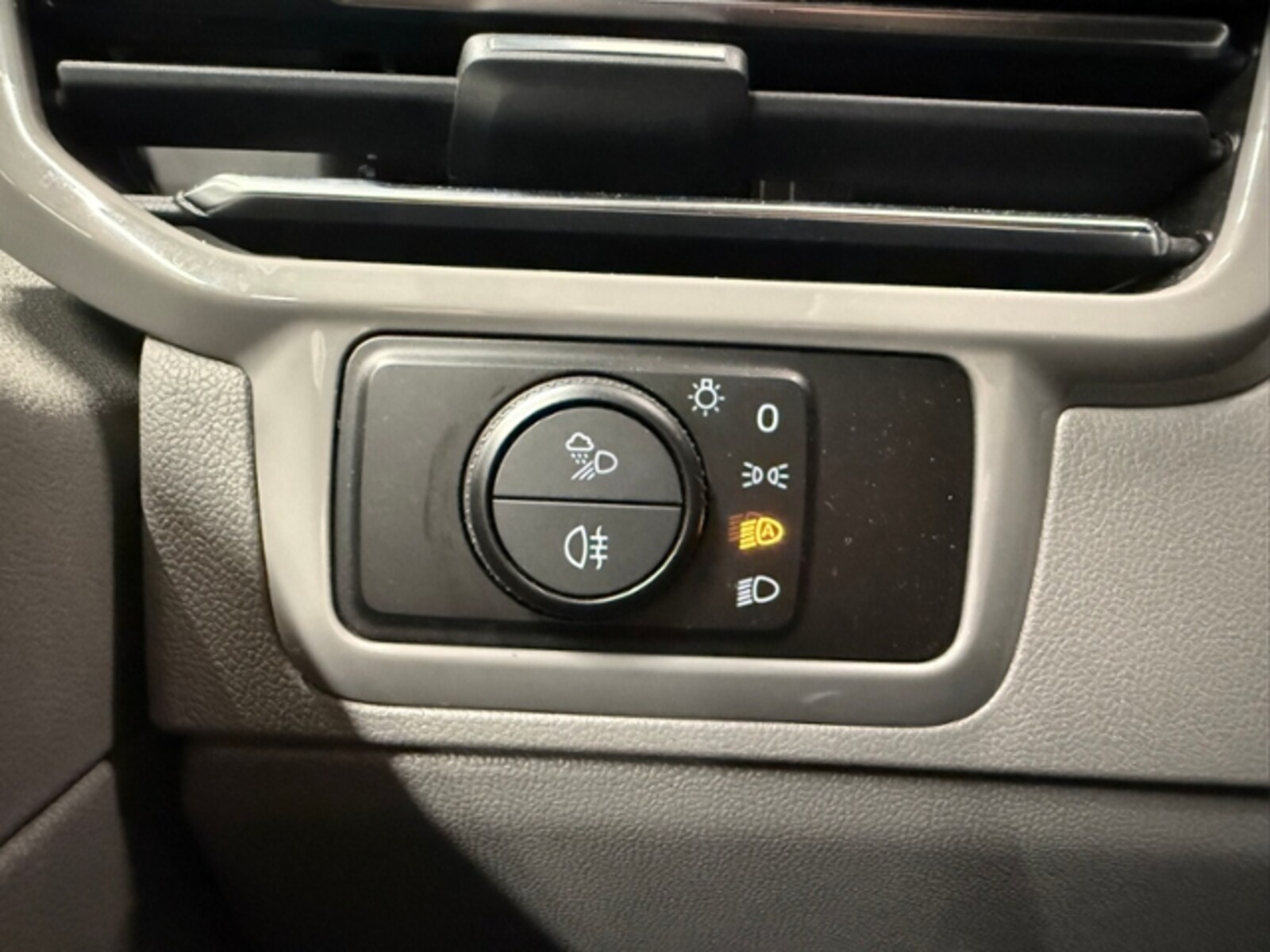 Volkswagen Caravelle – Bild 17