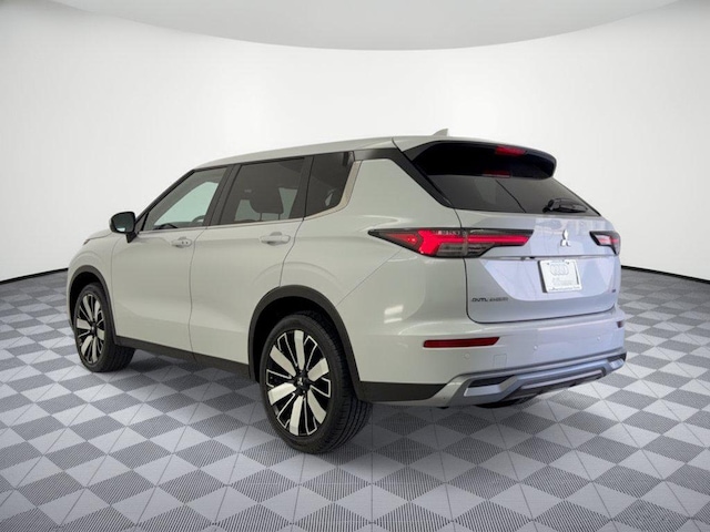 2025 Mitsubishi Outlander