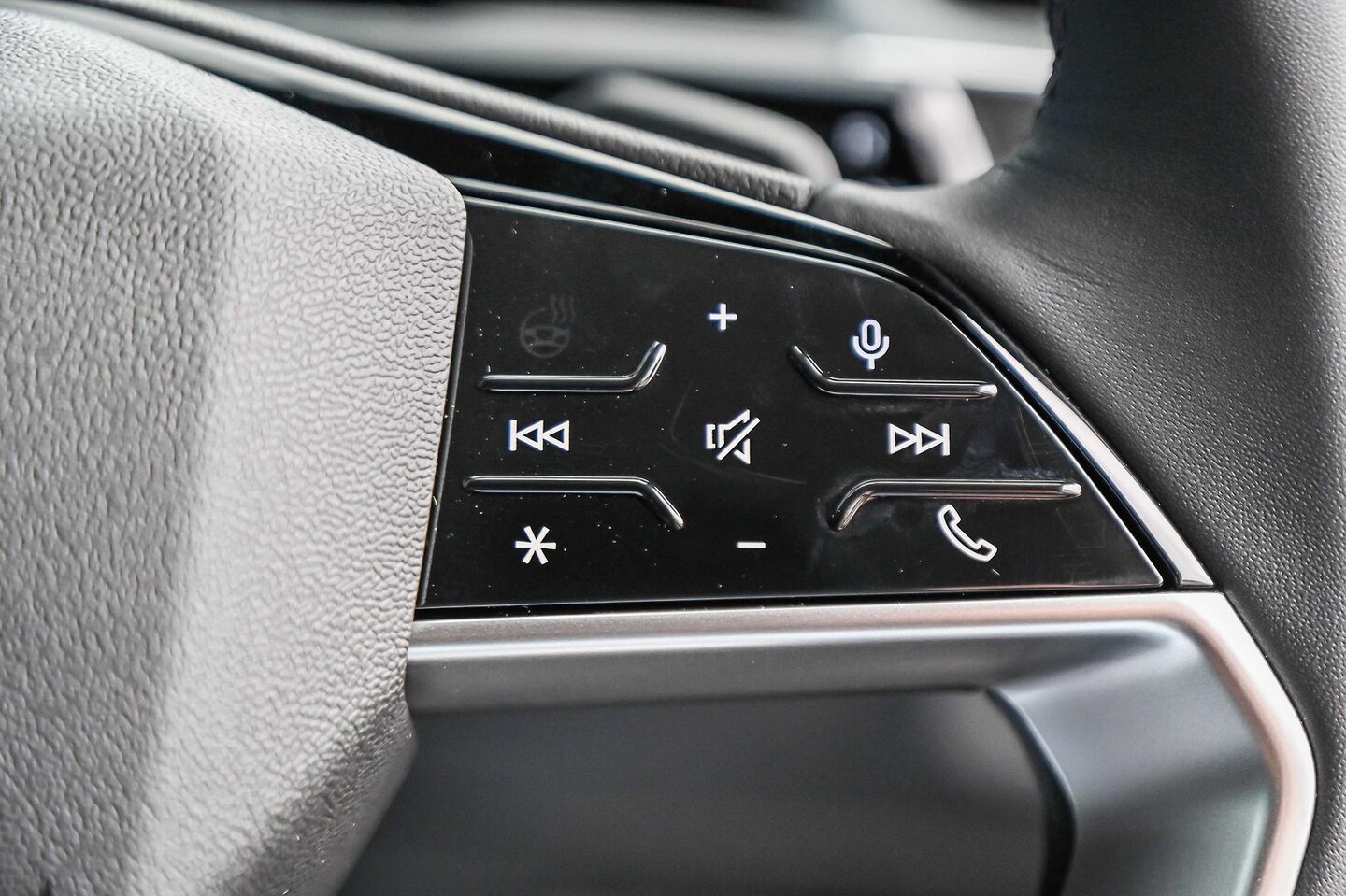 Image about Audi Q3 SUV TFSI quattro 150 kW