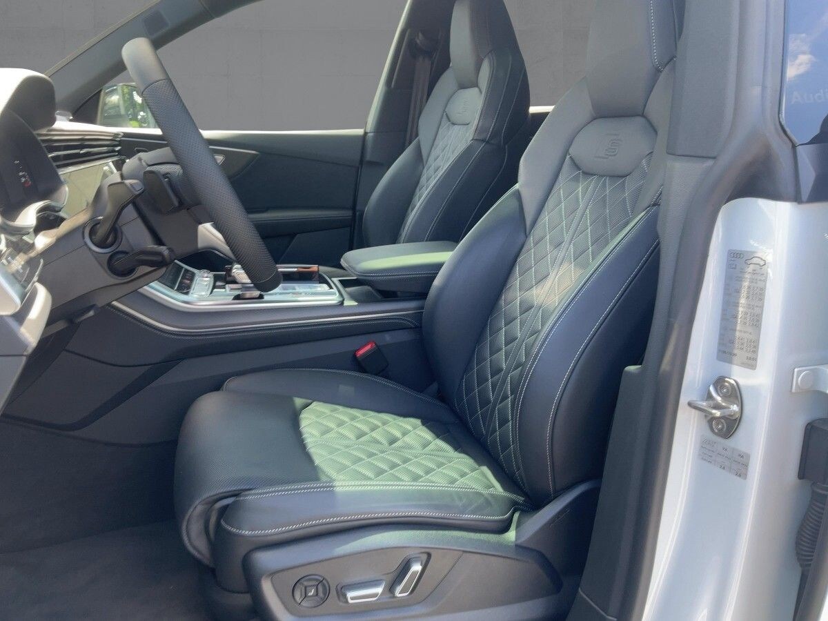 Image about Audi SQ8 SUV TFSI quattro tiptronic